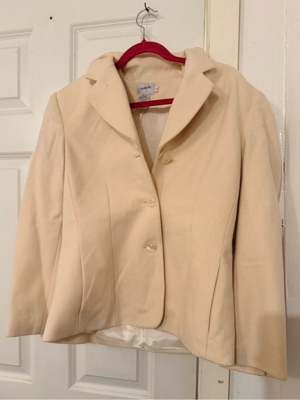 Jacqueline Ferrar Cream Tailored Three-Button Blazer Wool and Cashmere